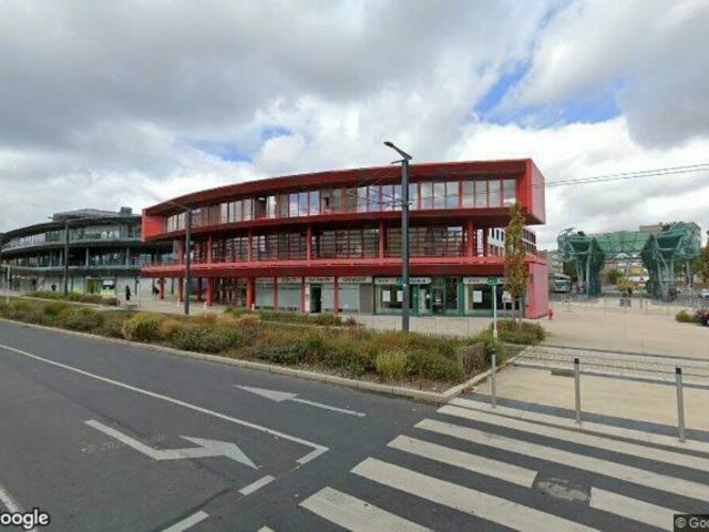 Location bureaux Hérouville Saint Clair Tram T1 et bus au pied