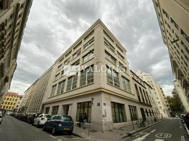 Location bureaux Lyon 3 Proche métro, tram et bus