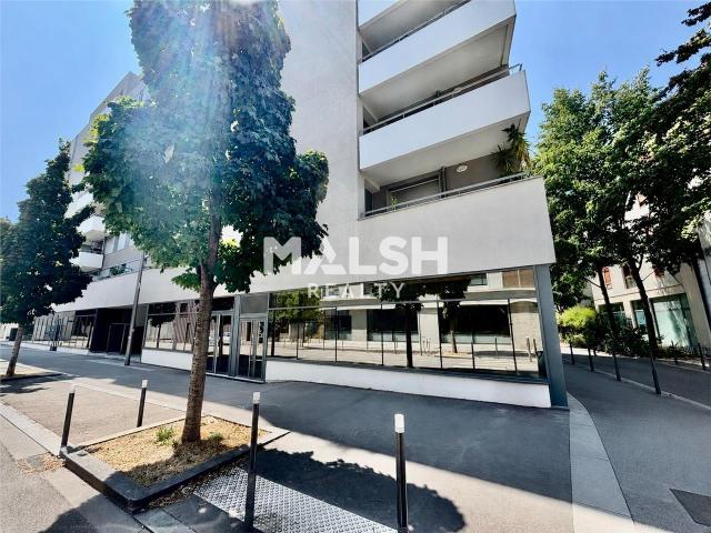 Location bureaux Lyon 7 Bien desservi métro, tram et bus