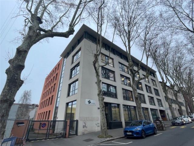 Location bureaux Lyon 9 Secteur Gorge de Loup proche métro et bus