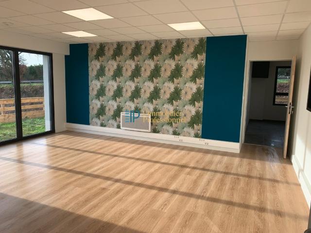 Location bureaux Lanester Zone Kerpont proche RN165
