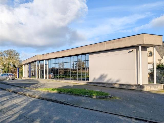 Location bureaux Langueux Proche RN12, voie express et bus
