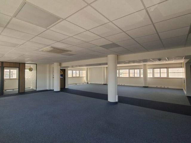 Location bureaux Le Mans Proche gare TGV et Novaxis