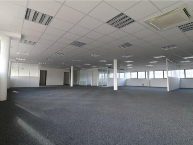 Location bureaux Le Havre Proximité concessions automobiles et transports