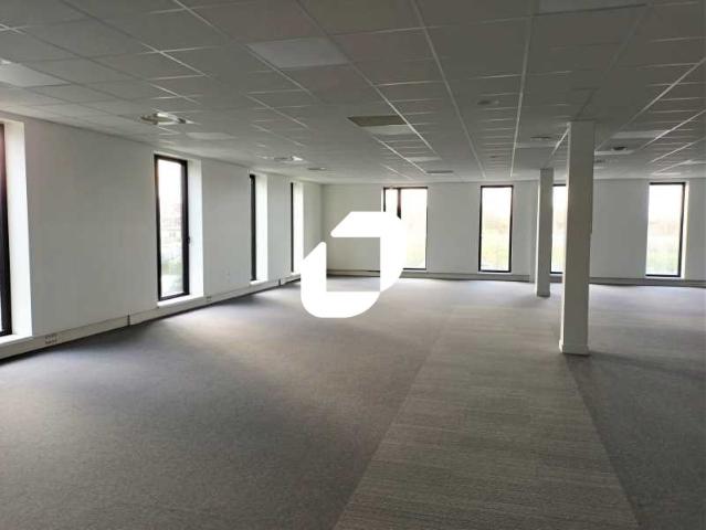 Location bureaux Lesquin Proche métro, bus, gare et autoroutes