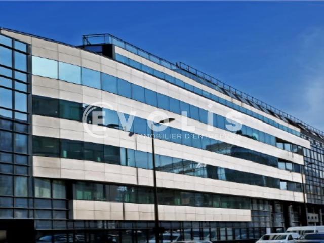 Location bureaux Levallois Perret Proche bus, tram et Transilien