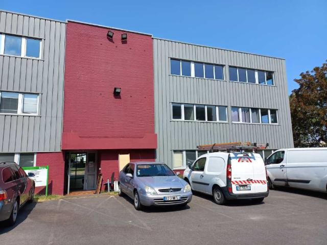 Location bureaux Lezennes Zone du Hellu, accès autoroute et bus