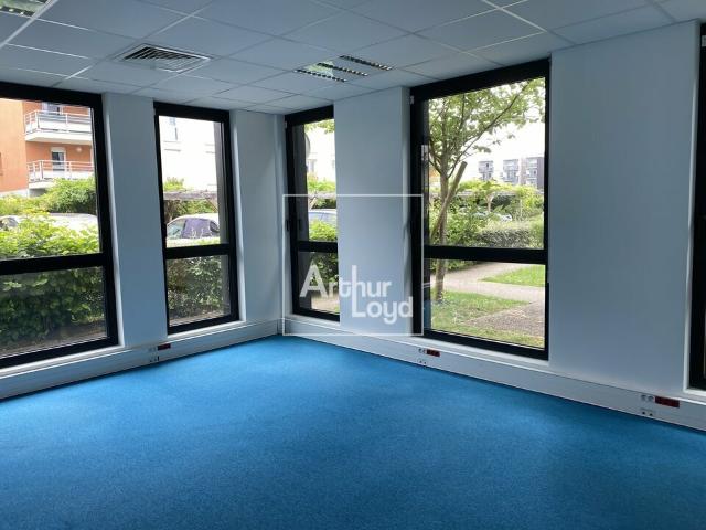 Location bureaux Lieusaint Proche RER D et A6