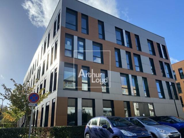 Location bureaux Lieusaint Proche RER D et axes routiers