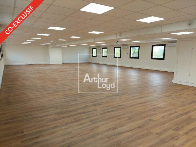 Location bureaux Lieusaint Proche T ZEN et RD 306