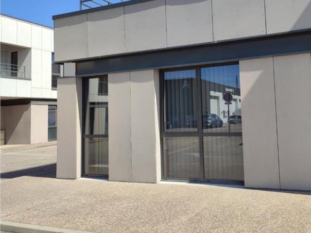 Location bureaux Limas Proche A6 et RD306
