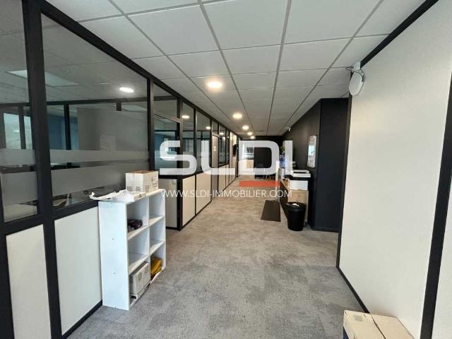 Location bureaux Limas Zone économique et tertiaire