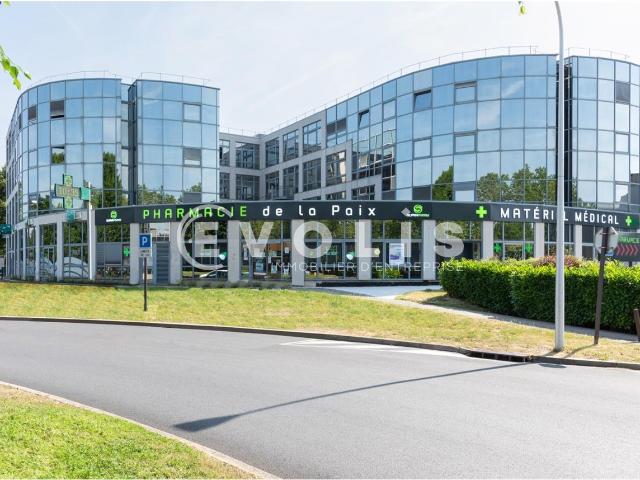 Location bureaux Lognes RER A, A4 et Francilienne à proximité
