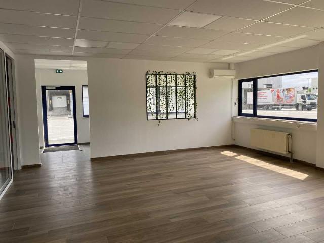 Location bureaux Lomme MIN ZAMIN Proximité A25 et bus 18