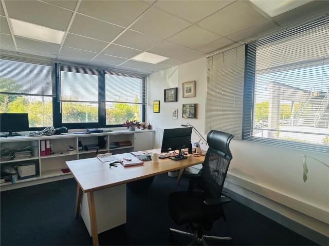 Location bureaux Lorient Zone d'activité proche 4 voies