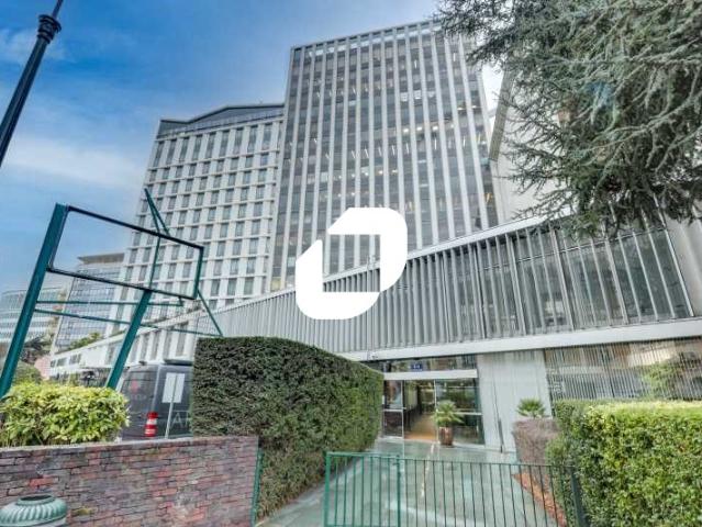 Location bureaux Puteaux Proche La Défense et transports