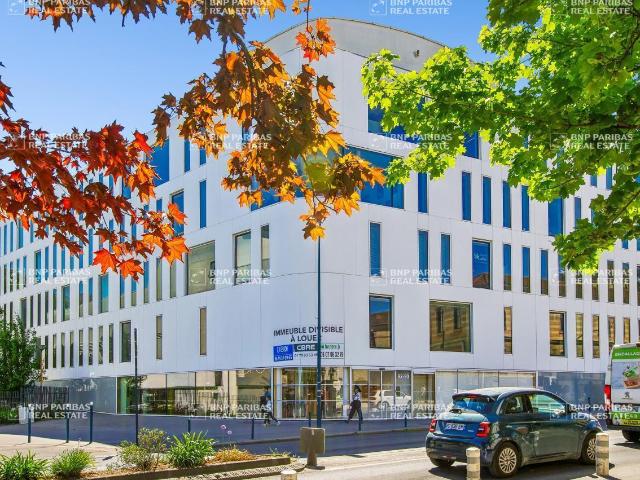 Location bureaux Pantin centre ville Proche canal et transports