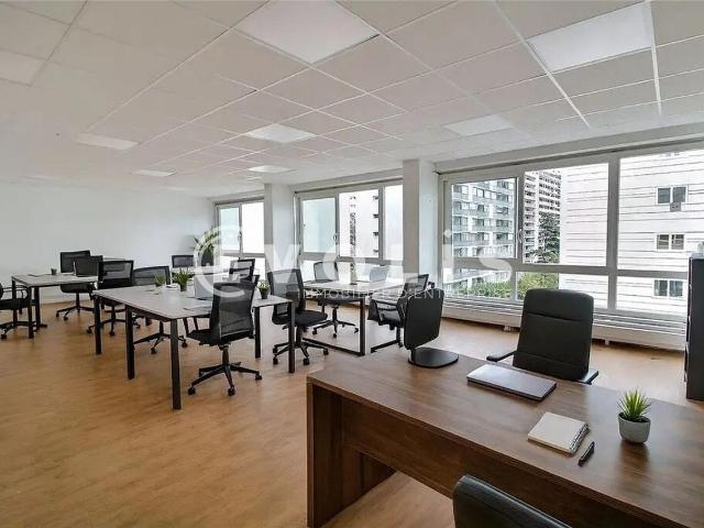 Location bureaux Paris 15 Métro Bir Hakeim et RER Champ de Mars