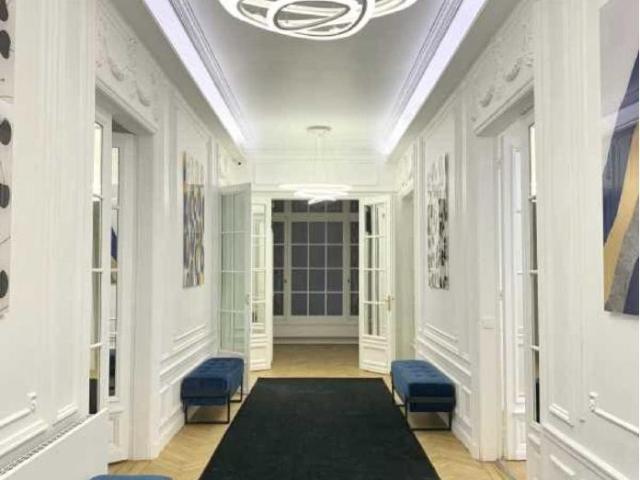 Location bureaux Paris 16 Avenue prestigieuse