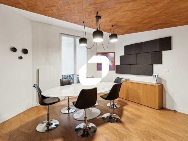 Location bureaux Paris 16 Proche avenue Kléber et Place de l'Étoile