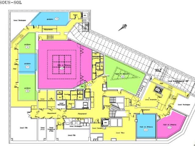 Location bureaux Paris 16 Proche Étoile, métro et RER
