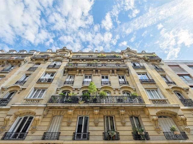 Location bureaux Paris 16 Proche Kléber, Iéna et métro Boissière