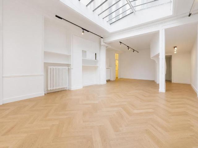 Location bureaux Paris 17 Proche rue de Lévis et Malesherbes