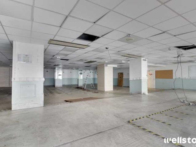Location bureaux Paris 18 Proche métro Barbès Rochechouart