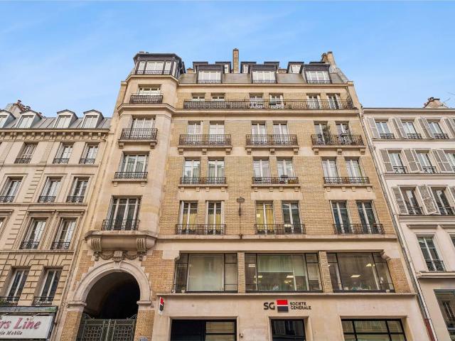 Location bureaux Paris 10 Proche Gare du Nord et métro