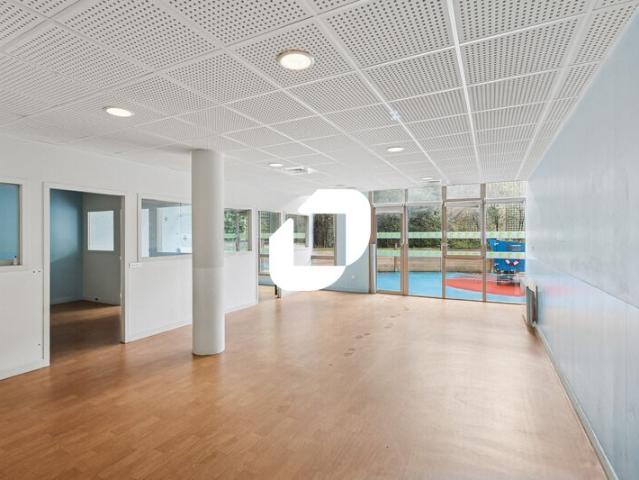 Location bureaux Paris 11 Proche Nation et métro Philippe Auguste