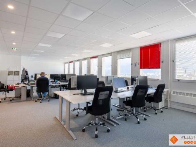 Location bureaux Paris 13 Proche métro Bibliothèque F. Mitterrand