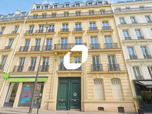 Location bureaux Paris 8 près Gare Saint Lazare