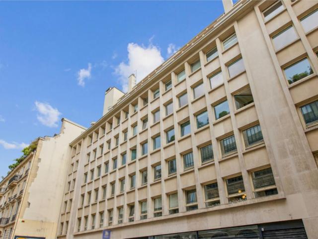 Location bureaux Paris 8 Proche Champs Élysées et transports