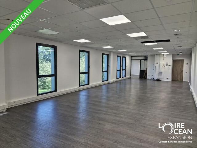 Location bureaux Pornic Proche Route Bleue, gare et centre ville