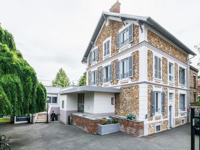 Location bureaux privés Bourg la Reine Proche RER