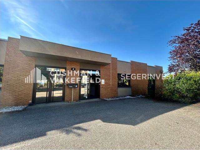 Location bureaux Quetigny Tram T1, bus, accès Rocade