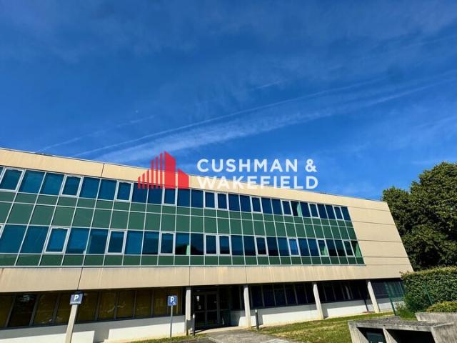 Location bureaux Ramonville Saint Agne Proche autoroutes et future station Parc du Canal