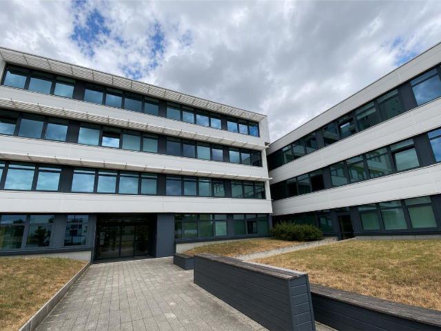 Location bureaux Rennes sud Proche métro et commerces