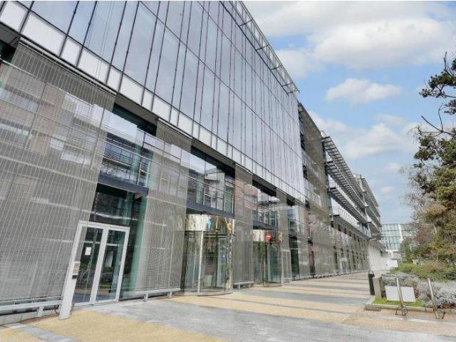 Location bureaux Suresnes Proche Tramway et Gare SNCF