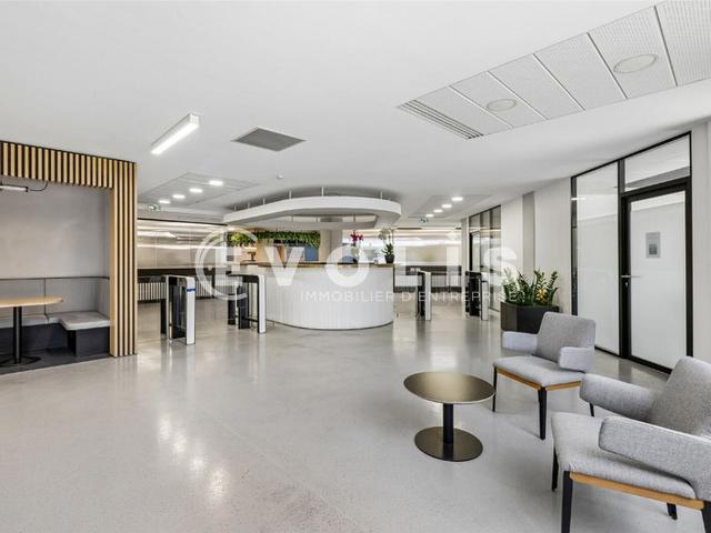 Location bureaux Suresnes Vue Seine, tram T2 et gare