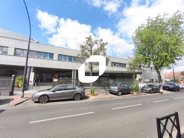Location bureaux Saint Maur des Fossés Proche RER A, bus et autoroutes