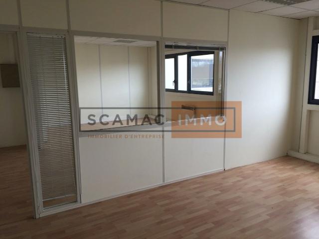 Location bureaux Saint Ouen l'Aumône Proche A15 et A115