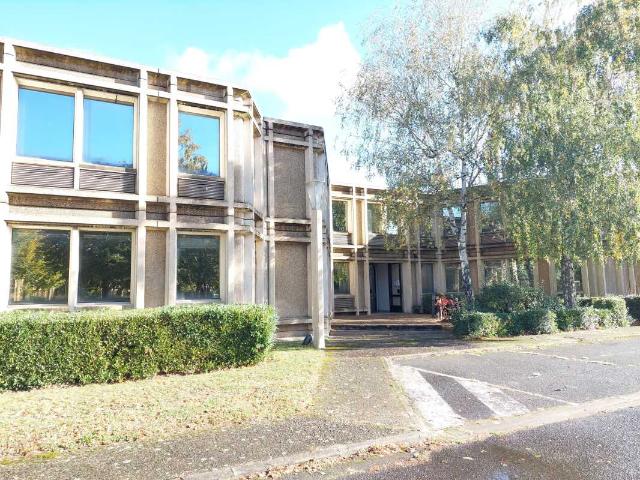 Location bureaux Saint Aubin Parc des Algorithmes, proche CEA et N118