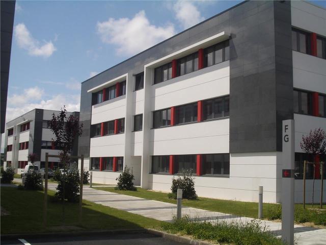 Location bureaux Saint Herblain Proche bus Cochardières et Armor