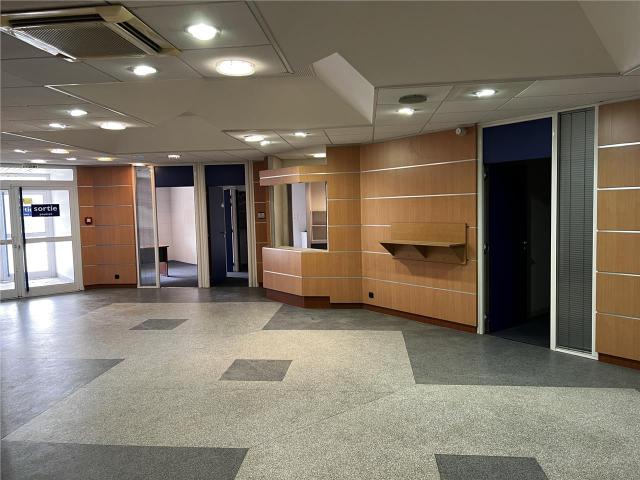 Location bureaux Saint Jean de Luz Zone Jalday, proche autoroute