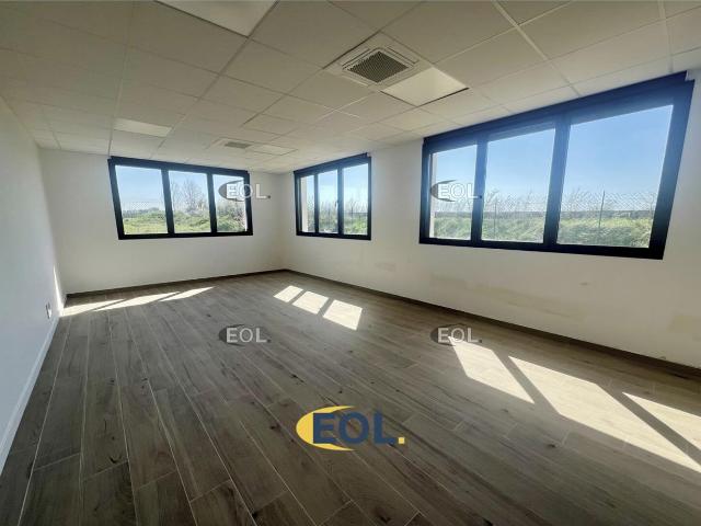 Location bureaux Saint Pathus Proche Nationale 330 et gare du Plessis Belleville
