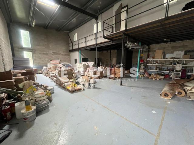 Location bureaux Saint Pierre du Perray Proche N104 et bus TZEN