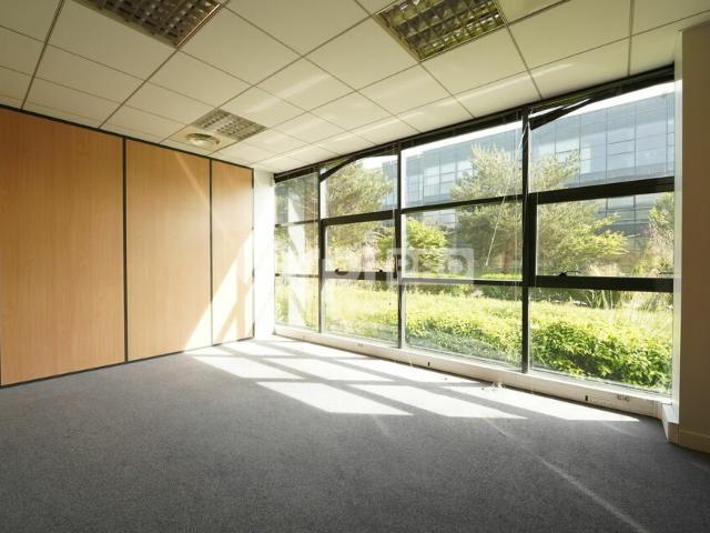 Location bureaux Saint Priest Proximité tram T2 et bus 93