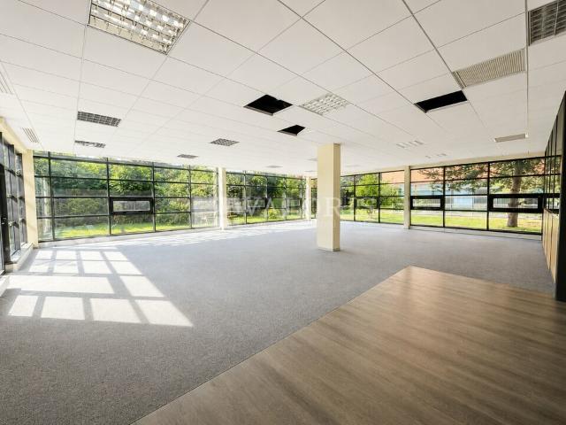 Location bureaux Saint Priest Proche A43, Aéroport et Tramway