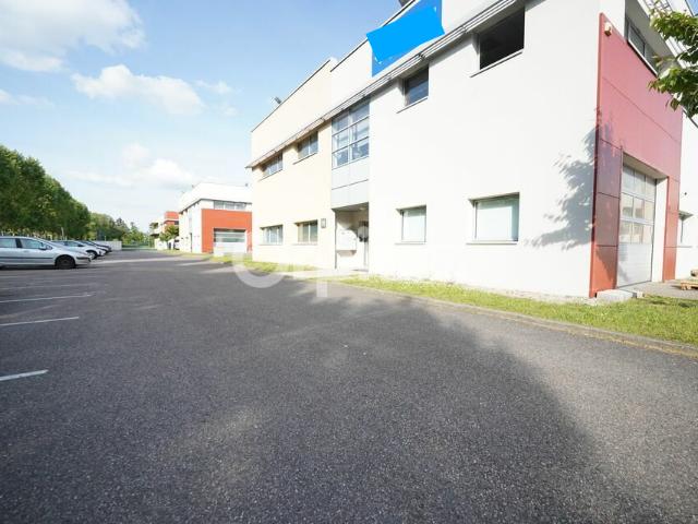 Location bureaux Saint Priest Proche Av. Charles de Gaulle